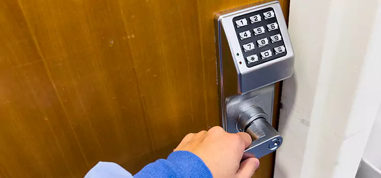 Why Choose Us for Your Keypad Lock Needs in Palos Hills, IL?